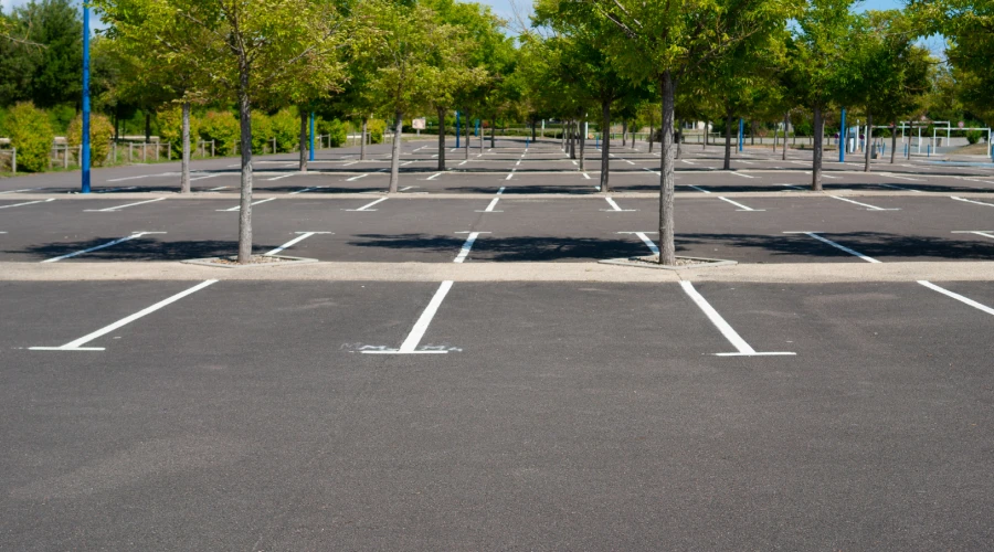 Parking Lot Striping service